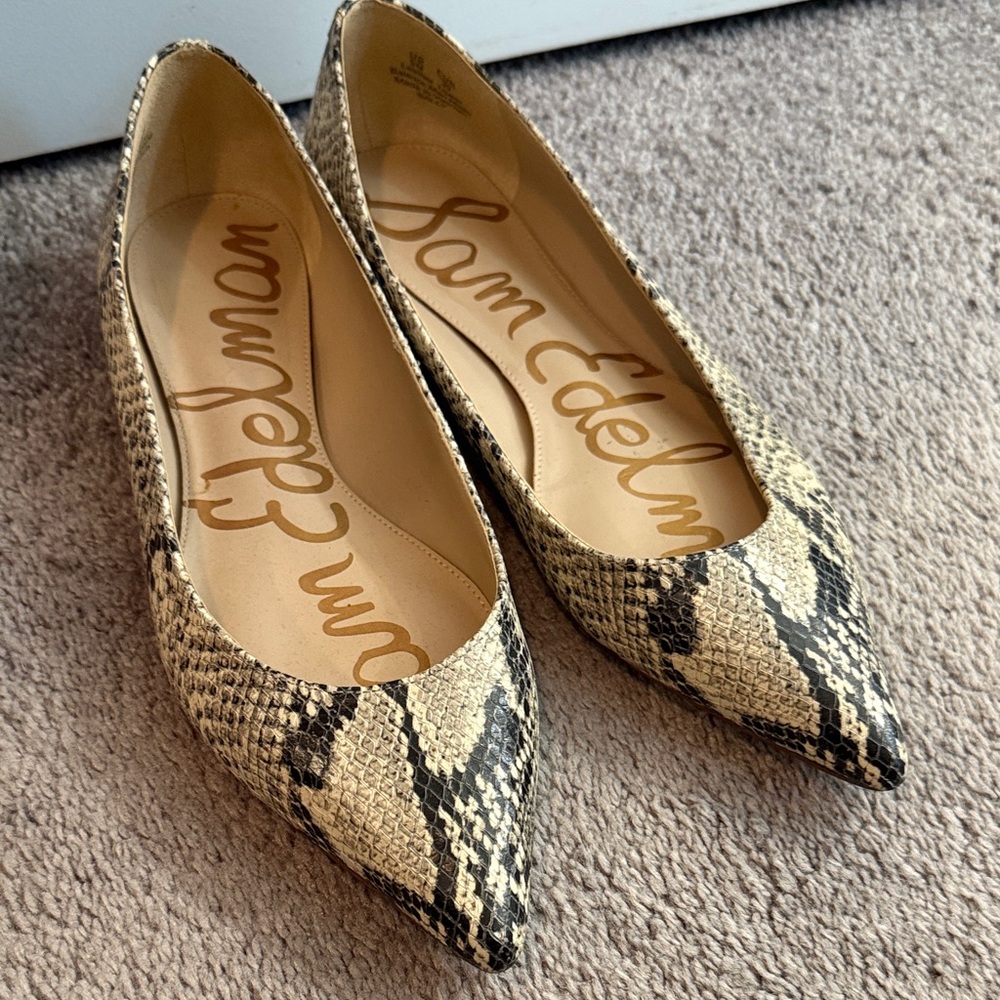 Sam Edelman Snake Pattern Loafers in Black and Tan
